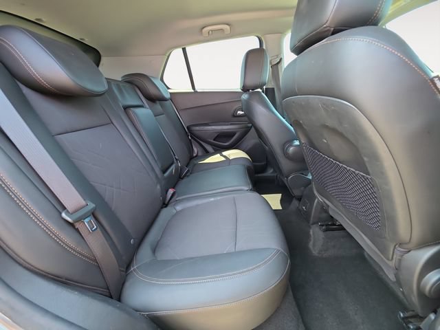 Used 2022 Chevrolet Trax LT w/ Driver Confidence Package AWD/4WD image 14