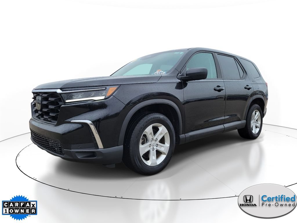 Certified 2023 Honda Pilot LX image 2