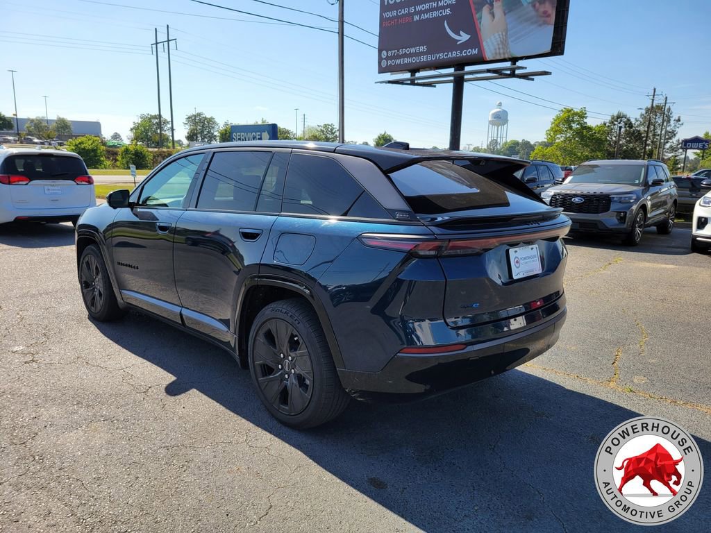 Used 2024 Jeep Wagoneer Launch Edition image 4