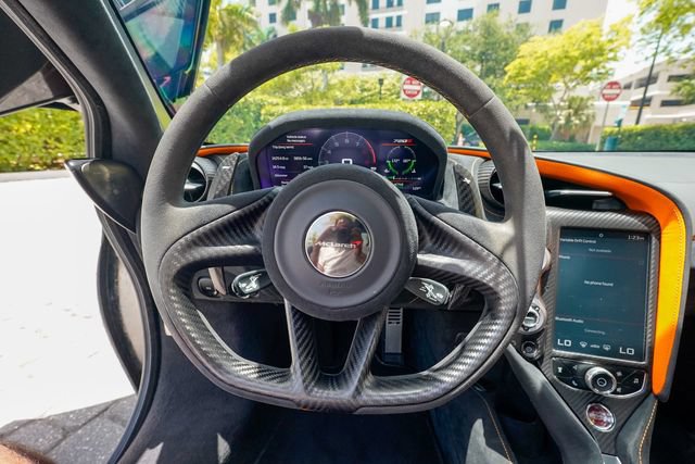 Used 2018 McLaren 720S Performance RWD image 69