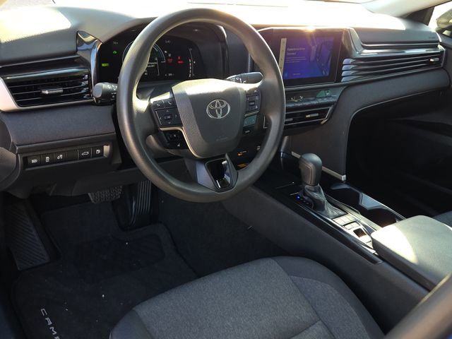 Used 2025 Toyota Camry LE w/ Convenience Package FWD image 17