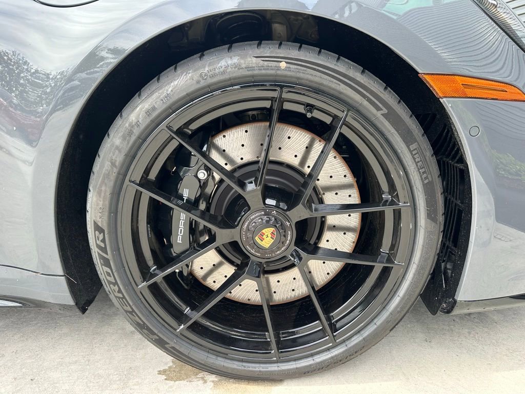 Certified 2026 Porsche 911 Carrera GTS image 15