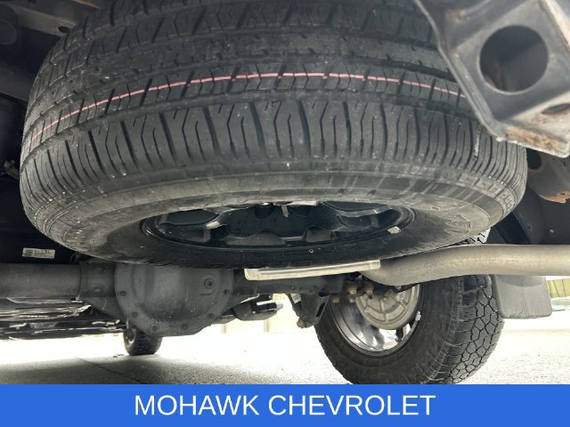 Certified 2022 Chevrolet Silverado 1500 LT w/ Protection Package AWD/4WD image 35
