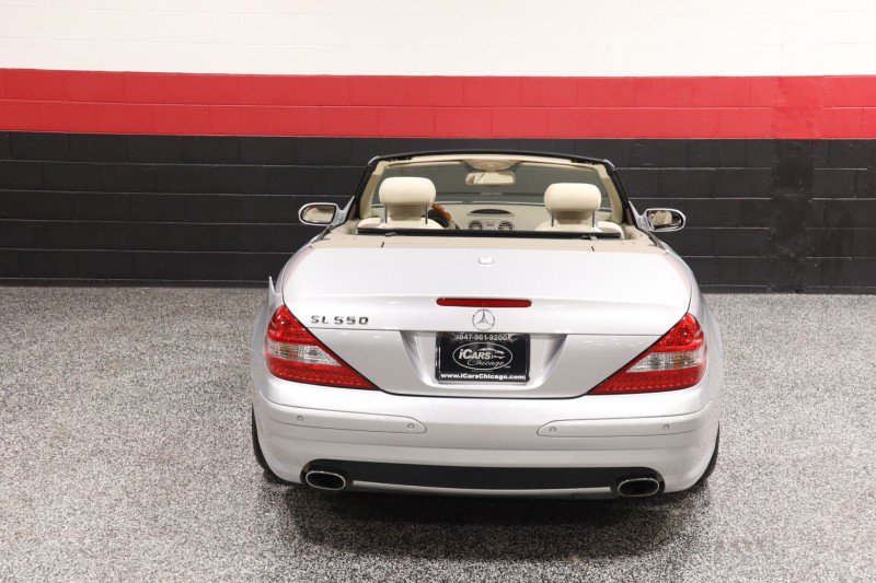 Used 2008 Mercedes-Benz SL 550 image 30