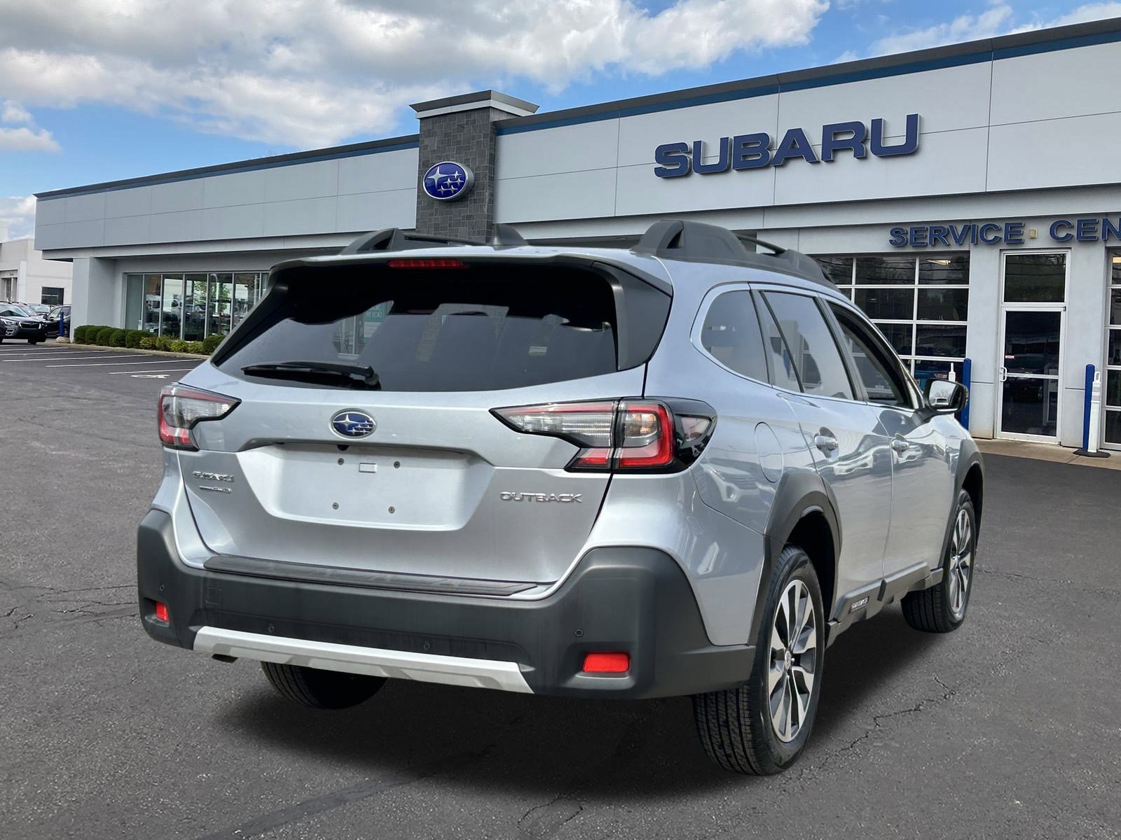 Certified 2025 Subaru Outback Limited image 7