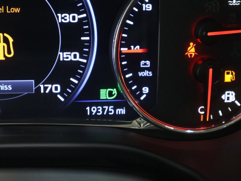 Used 2022 GMC Acadia Denali image 35