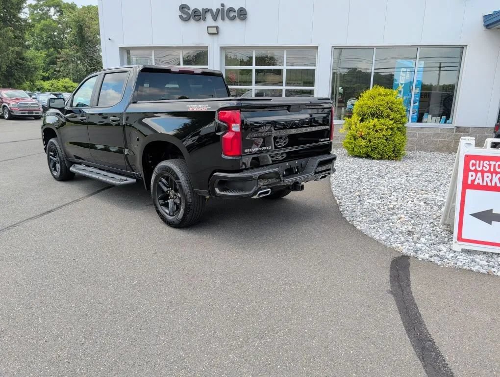 Used 2020 Chevrolet Silverado 1500 Custom Trail Boss w/ Custom Convenience Package AWD/4WD image 15