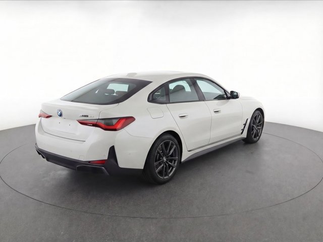 Used 2023 BMW i4 eDrive35 w/ Premium Package image 3