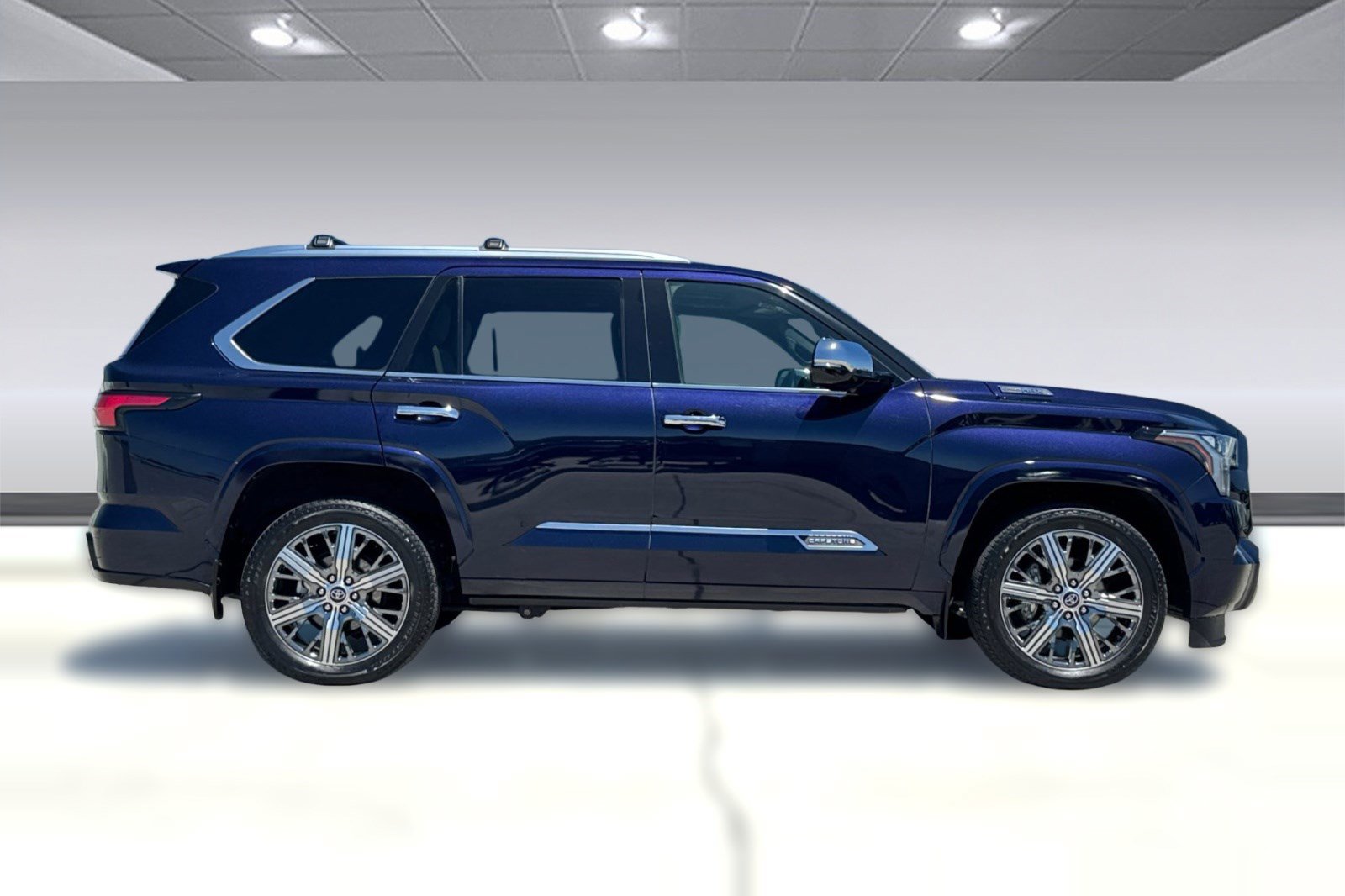 Certified 2023 Toyota Sequoia Capstone AWD/4WD image 2