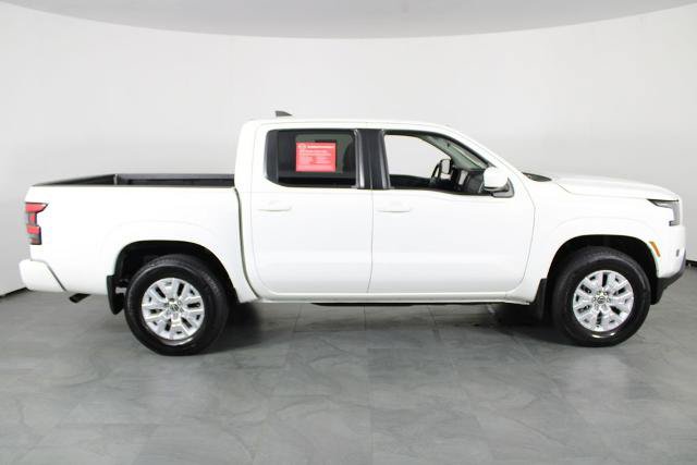 Certified 2023 Nissan Frontier SV w/ Tow Package AWD/4WD image 12