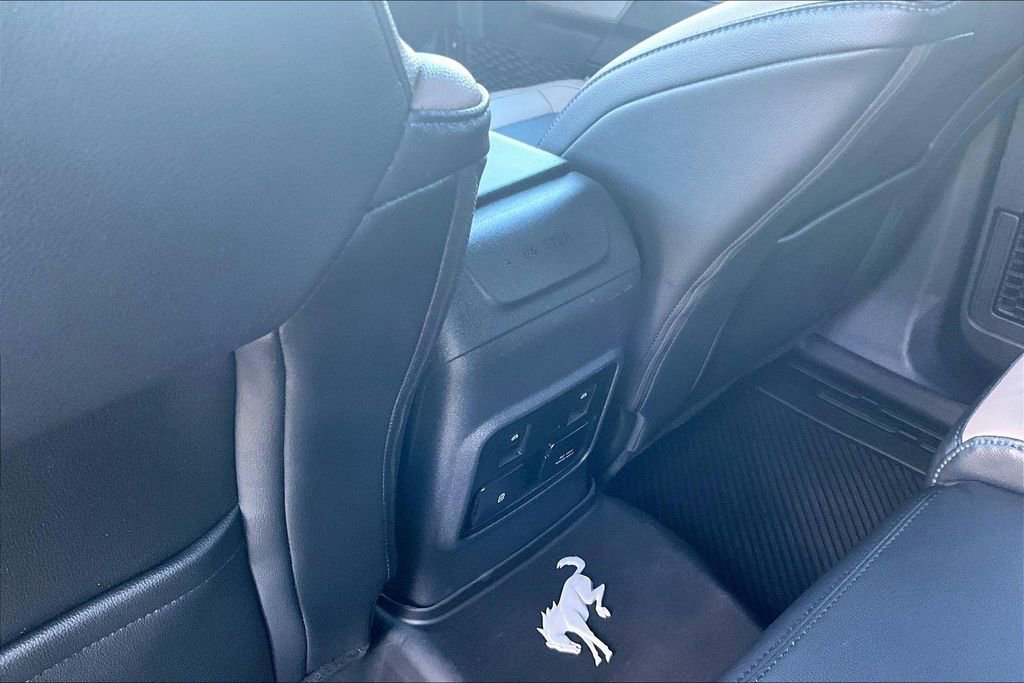 Used 2022 Ford Bronco Wildtrak image 12