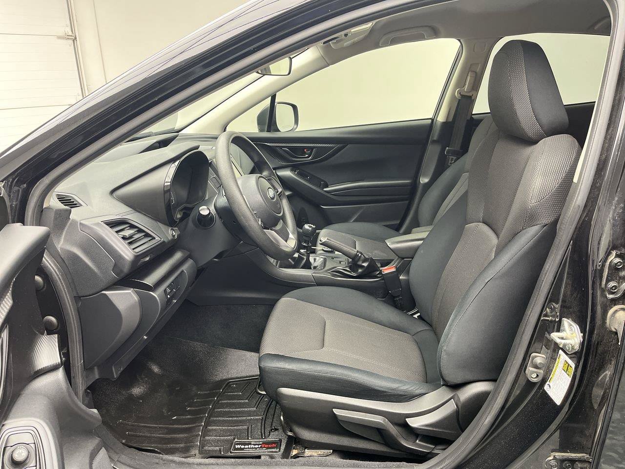 Used 2021 Subaru Crosstrek 2.0i AWD/4WD image 3