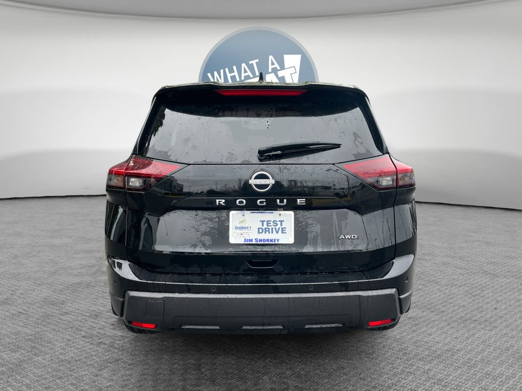 Used 2025 Nissan Rogue S image 5