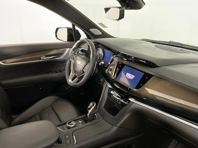 Used 2024 Cadillac XT6 Sport w/ Platinum Package AWD/4WD image 28