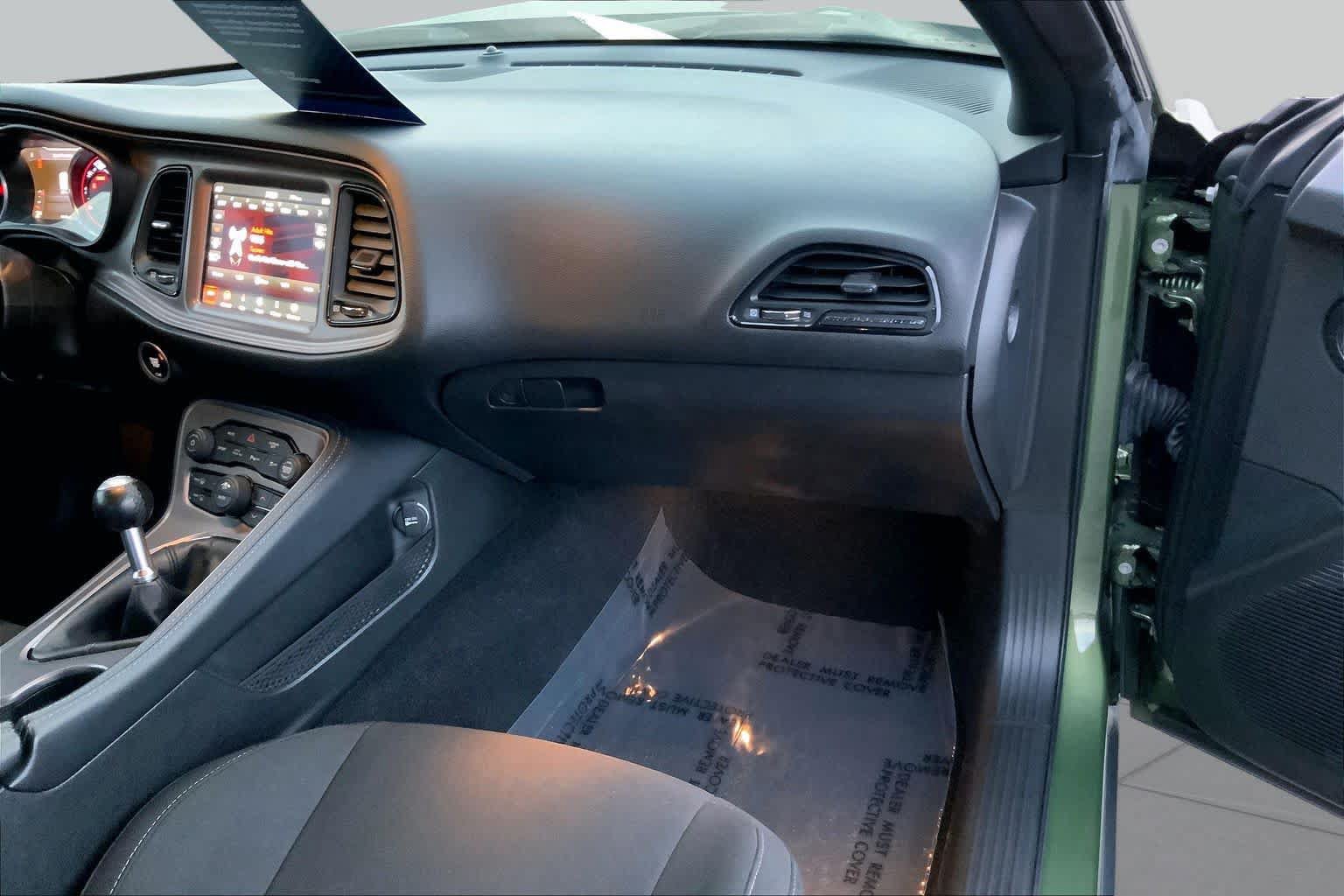 Used 2023 Dodge Challenger R/T RWD image 15