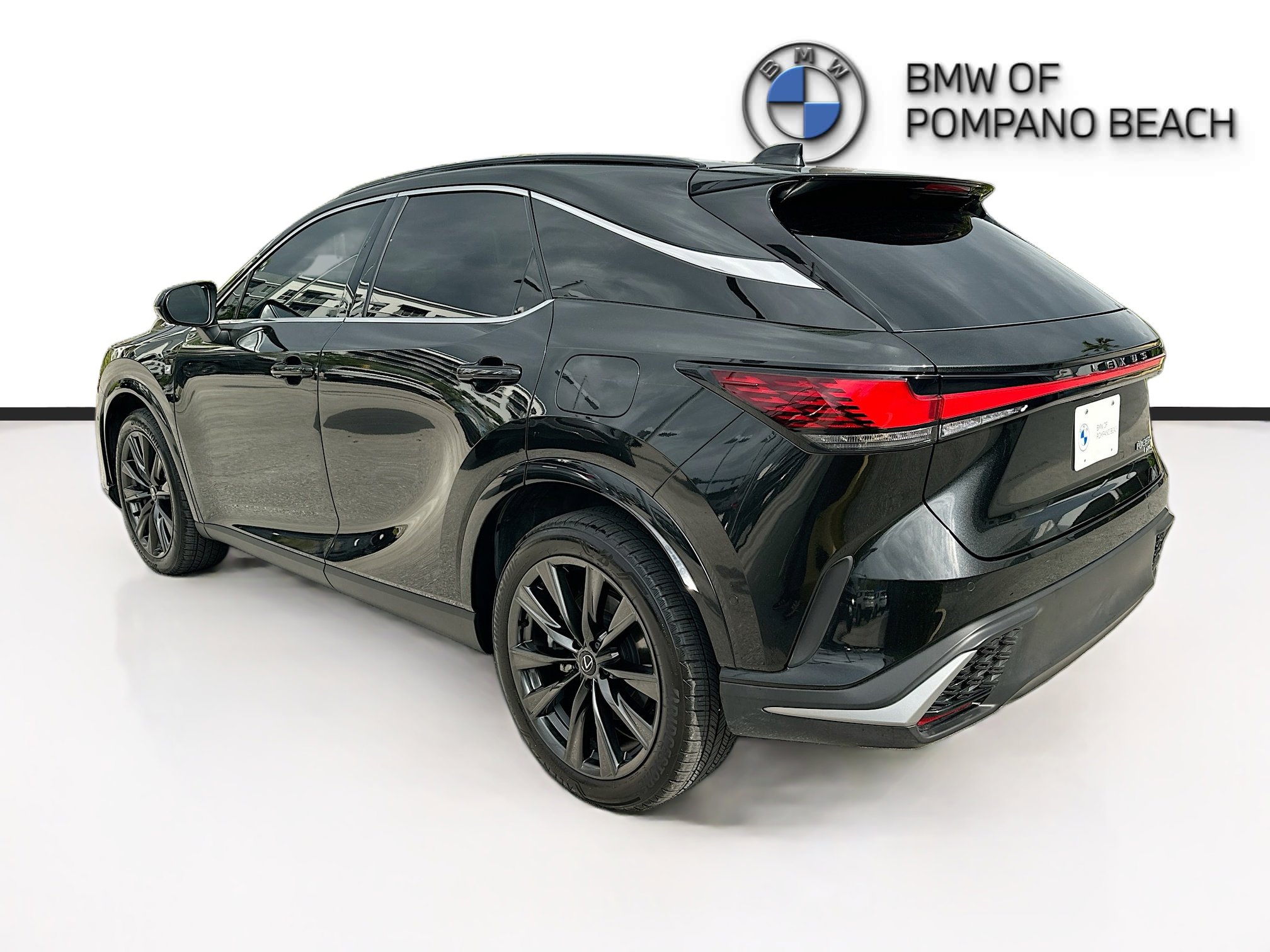 Used 2024 Lexus RX 350 F Sport w/ Convenience Package image 5