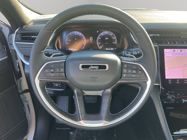 New 2025 Jeep Grand Cherokee Limited image 10