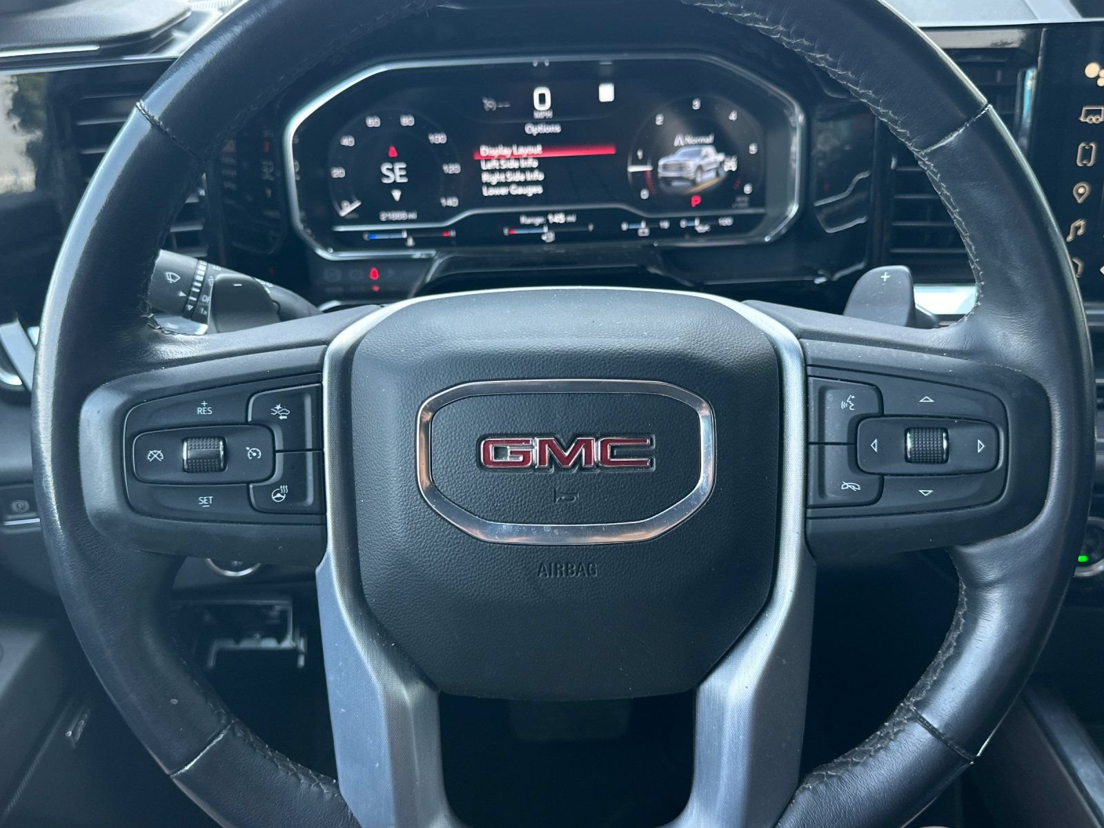 Used 2023 GMC Sierra 1500 SLT AWD/4WD image 21