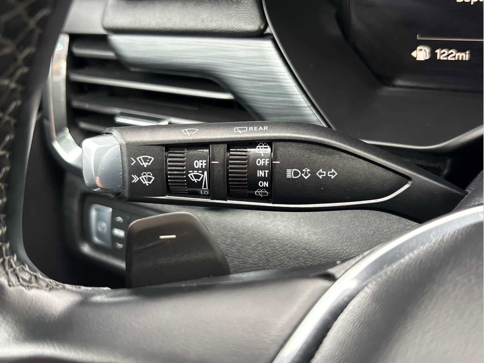 Used 2026 GMC Acadia Elevation FWD image 26
