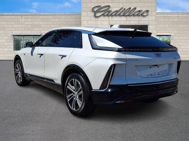 Certified 2024 Cadillac Lyriq Luxury w/ LPO, Floor Liner Package AWD/4WD image 5