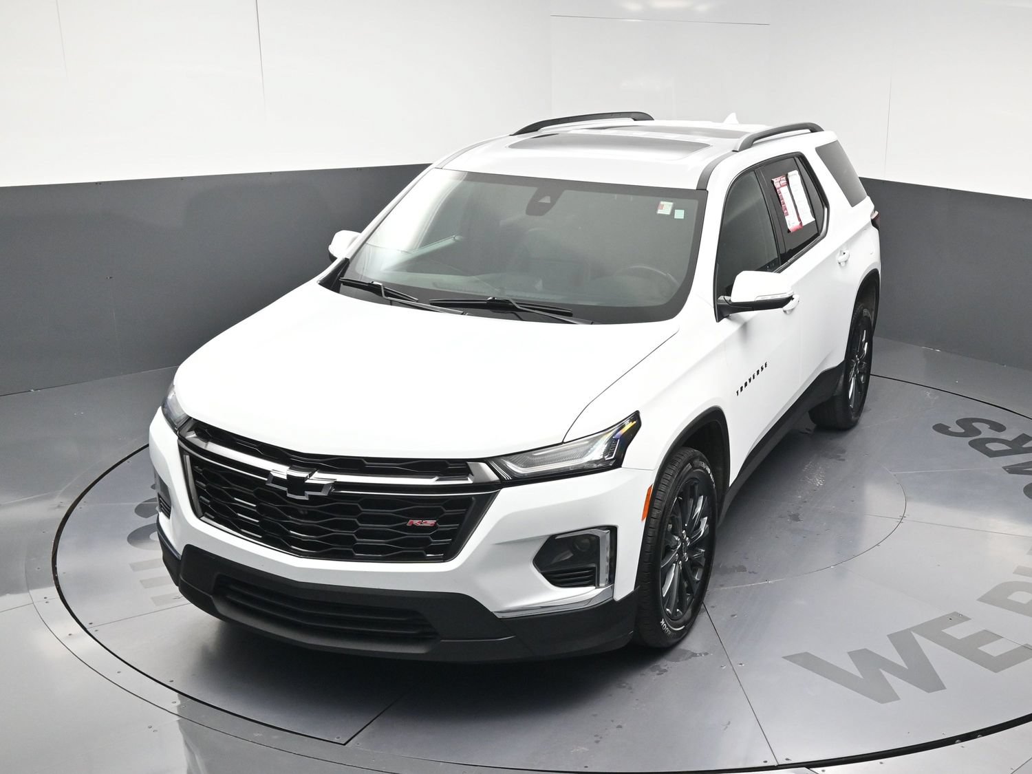 Used 2023 Chevrolet Traverse RS AWD/4WD image 31