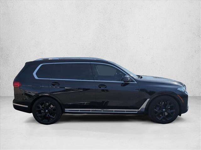 Used 2022 BMW X7 xDrive40i w/ Executive Package image 4