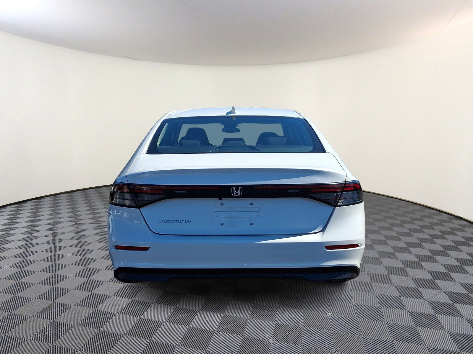 Used 2023 Honda Accord LX image 6