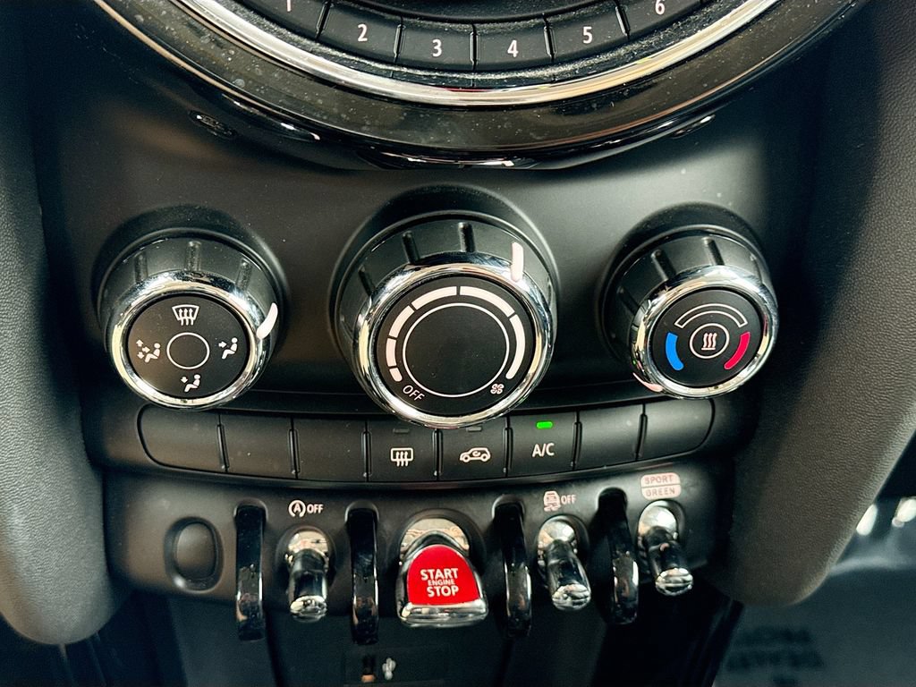 Used 2019 MINI Cooper S FWD image 32