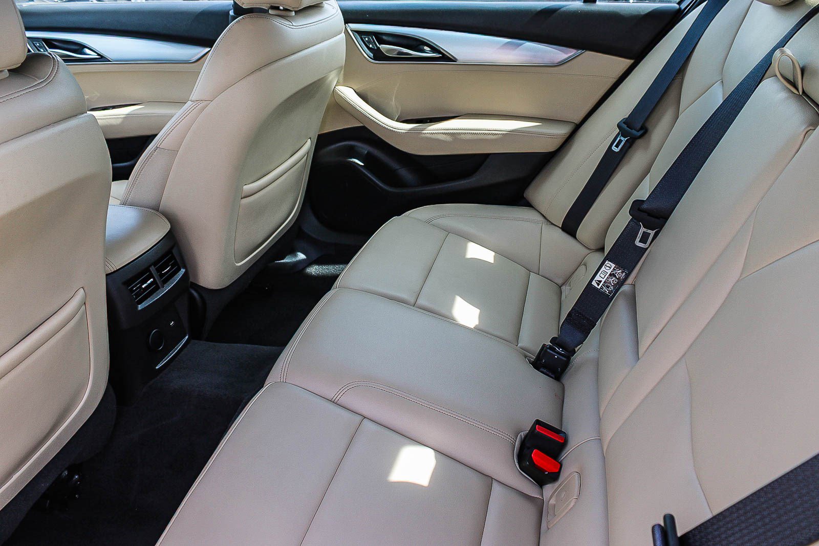 Used 2023 Cadillac CT5 Luxury w/ Cold Weather Package image 20