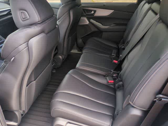 Certified 2026 Acura MDX FWD w/ Technology Package image 21