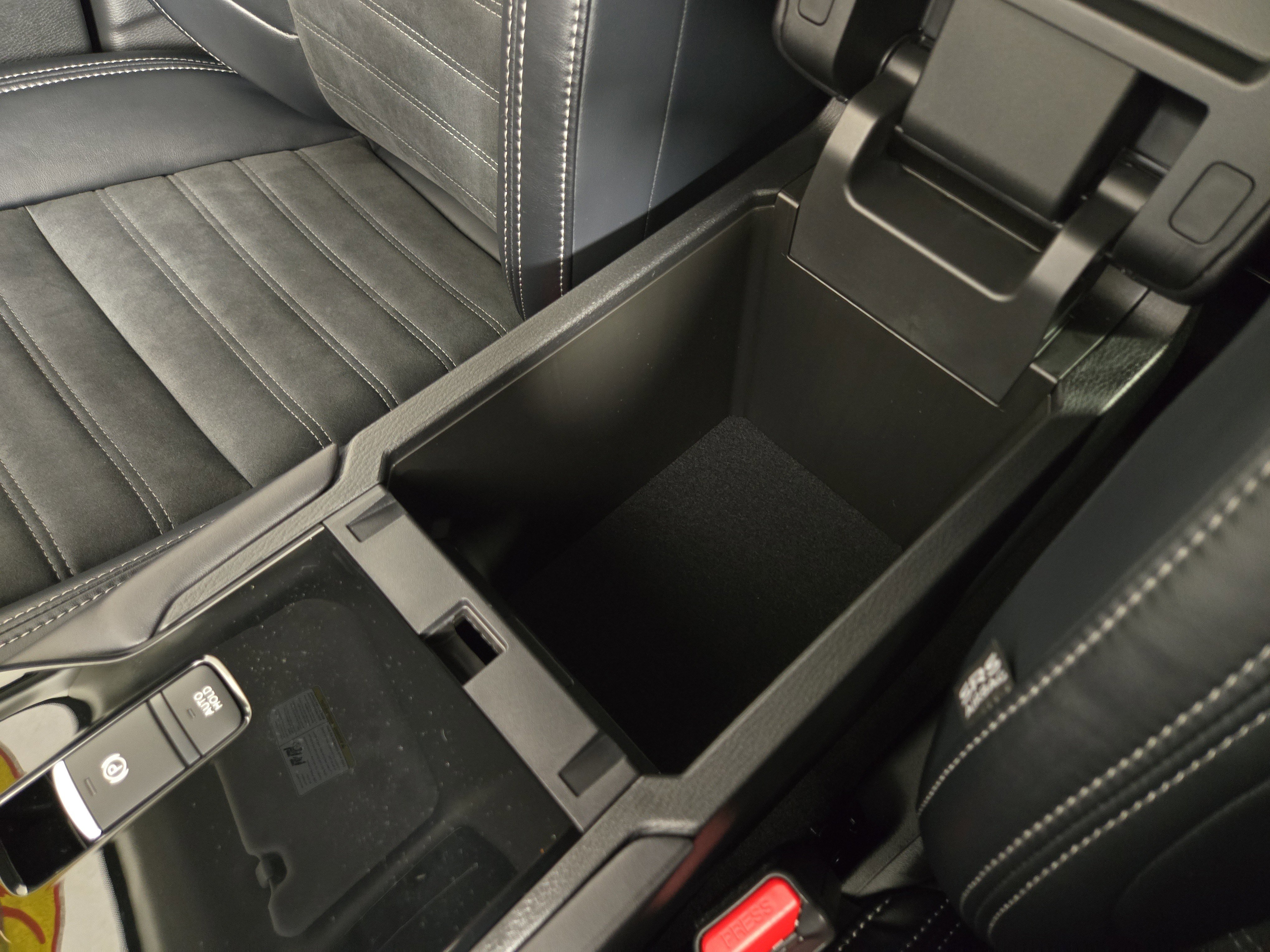 New 2026 Mitsubishi Outlander SE AWD/4WD image 29