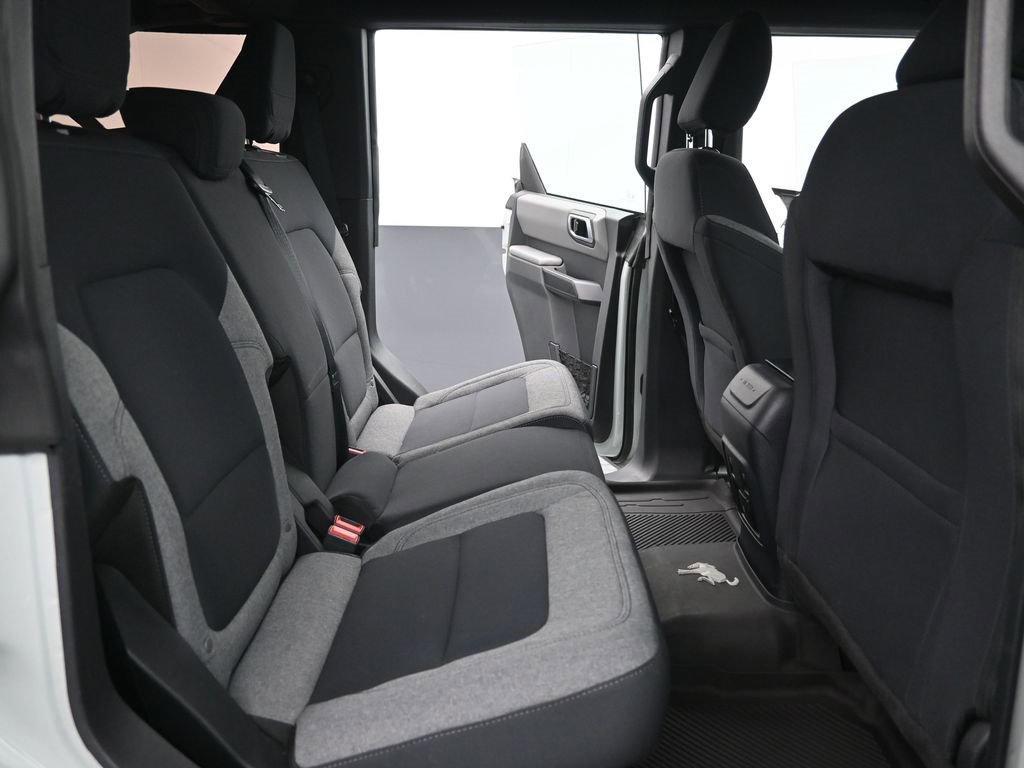 Certified 2022 Ford Bronco Base image 14