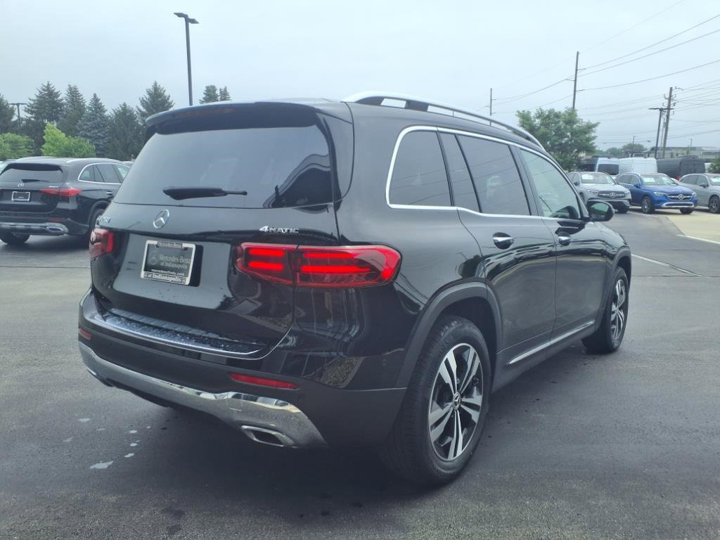 New 2025 Mercedes-Benz GLB 250 4MATIC image 6