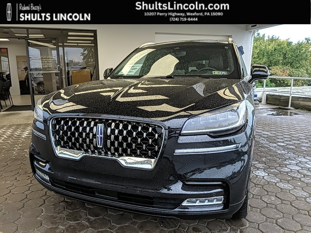 Used 2022 Lincoln Aviator Grand Touring image 1