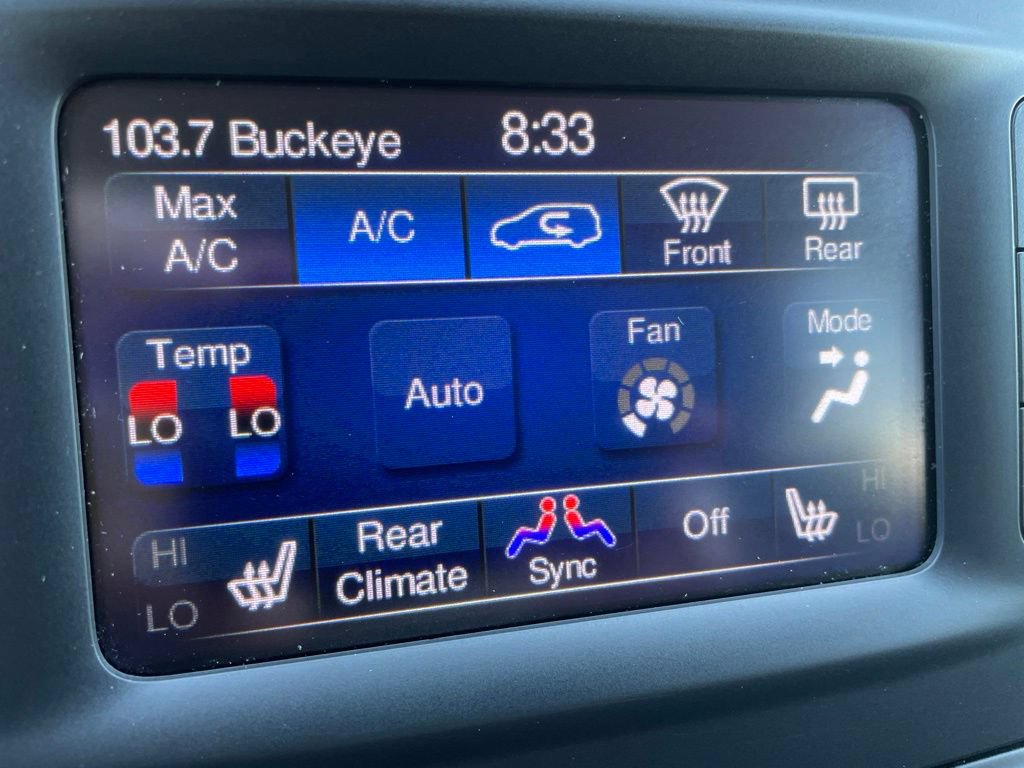 Used 2017 Chrysler Pacifica Touring-L FWD image 20