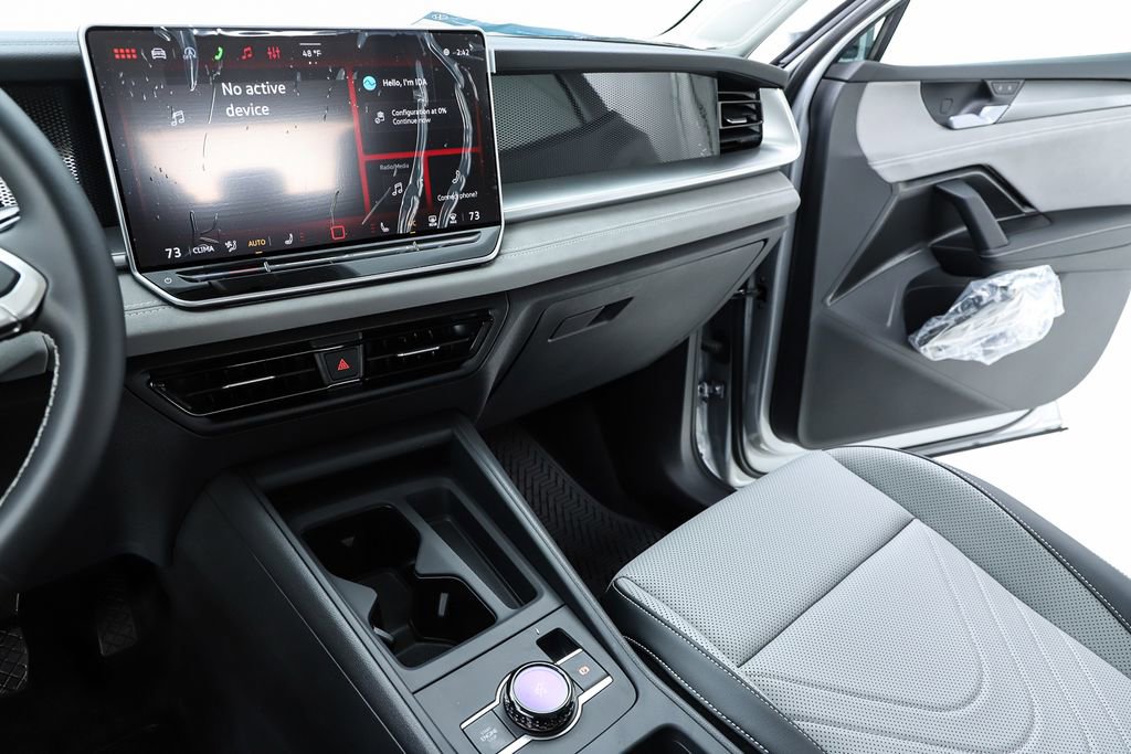 New 2026 Volkswagen Tiguan SE image 22