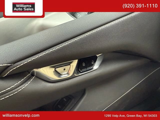 Used 2024 Chevrolet Corvette Stingray Preferred Conv w/ Z51 Performance Package RWD image 24