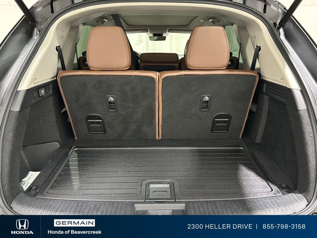 Used 2024 Acura MDX SH-AWD w/ Technology Package image 30