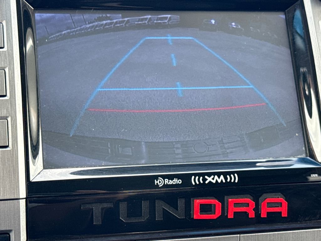 Used 2015 Toyota Tundra SR5 w/ SR5 Upgrade Package image 20