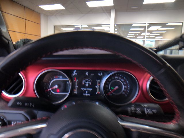 Used 2022 Jeep Wrangler Rubicon AWD/4WD image 13