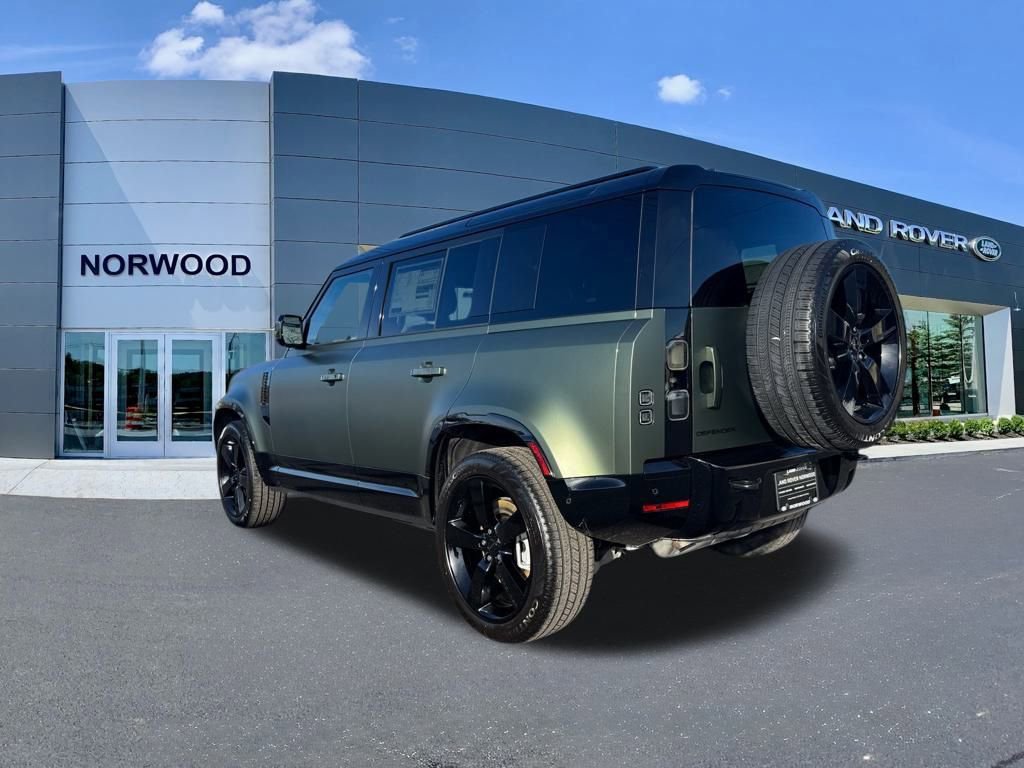 New 2026 Land Rover Defender 110 X-Dynamic SE image 7