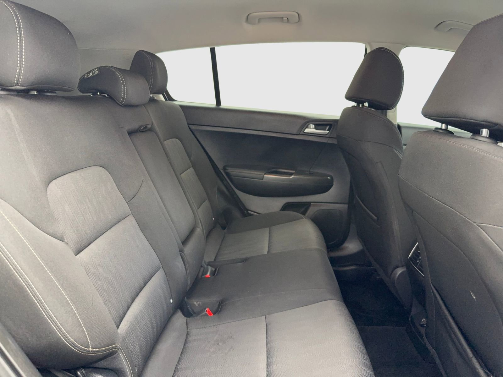 Used 2020 Kia Sportage LX AWD/4WD image 45