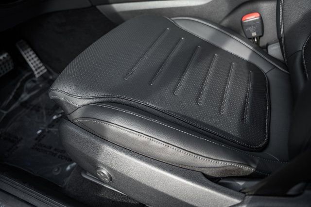 New 2026 Mercedes-Benz GLC 300 4MATIC image 29