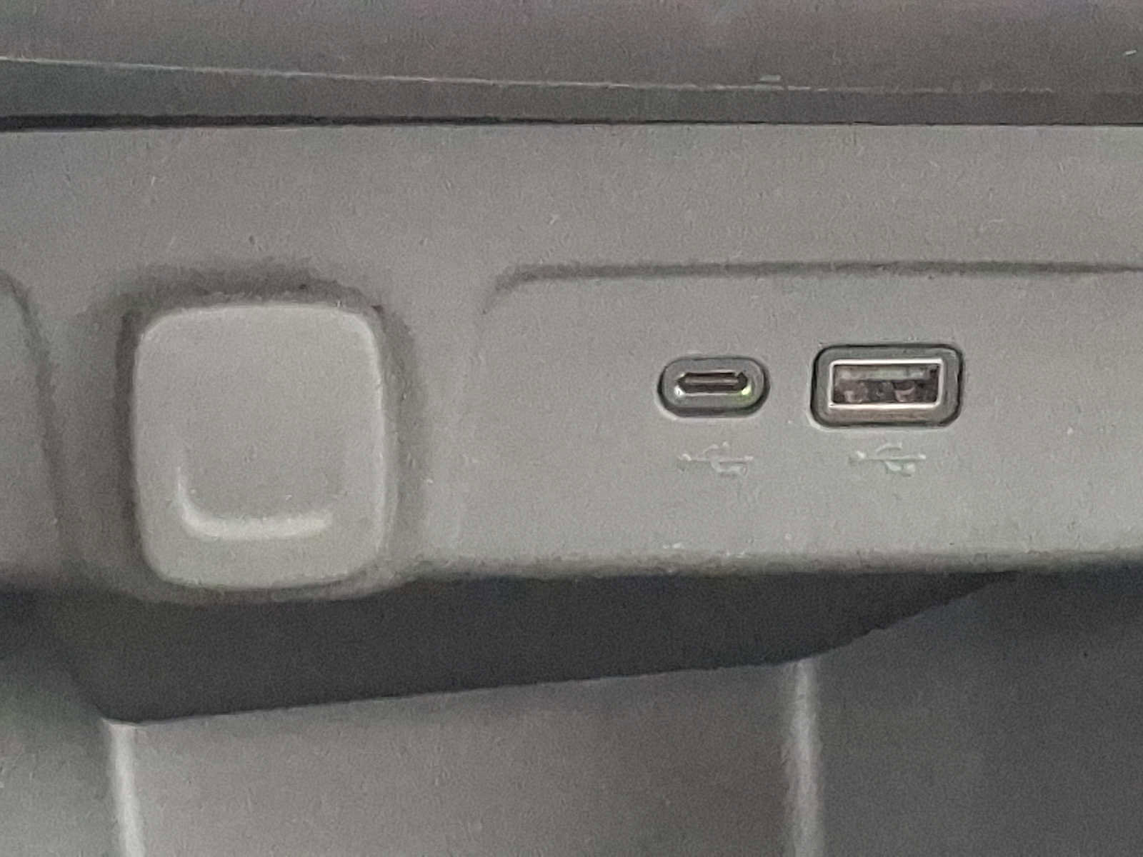 Certified 2024 Chevrolet Trax LS w/ LS Convenience Package image 25