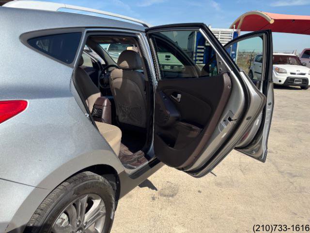 Used 2015 Hyundai Tucson SE image 26