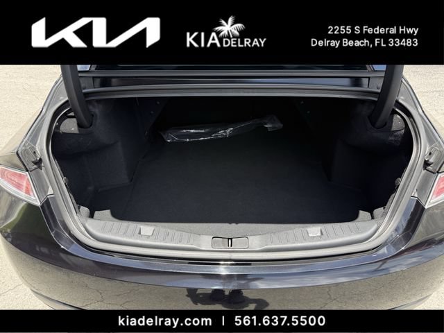Used 2020 Lincoln MKZ Reserve w/ Luxury Package FWD image 8
