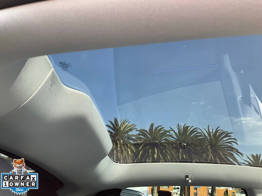 Used 2026 Tesla Model Y AWD image 57