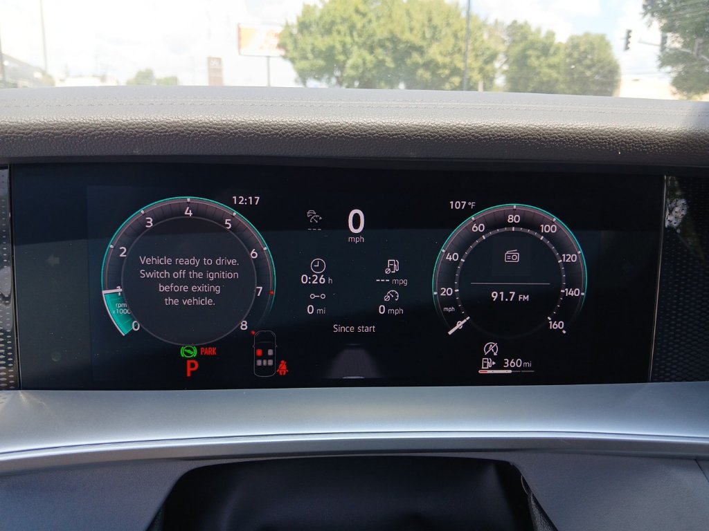 New 2026 Volkswagen Tiguan SE R-Line FWD image 4