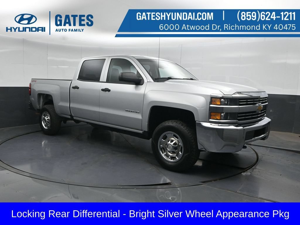 Used 2017 Chevrolet Silverado 2500 W/T AWD/4WD image 4