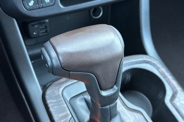 Used 2021 GMC Canyon Denali image 32